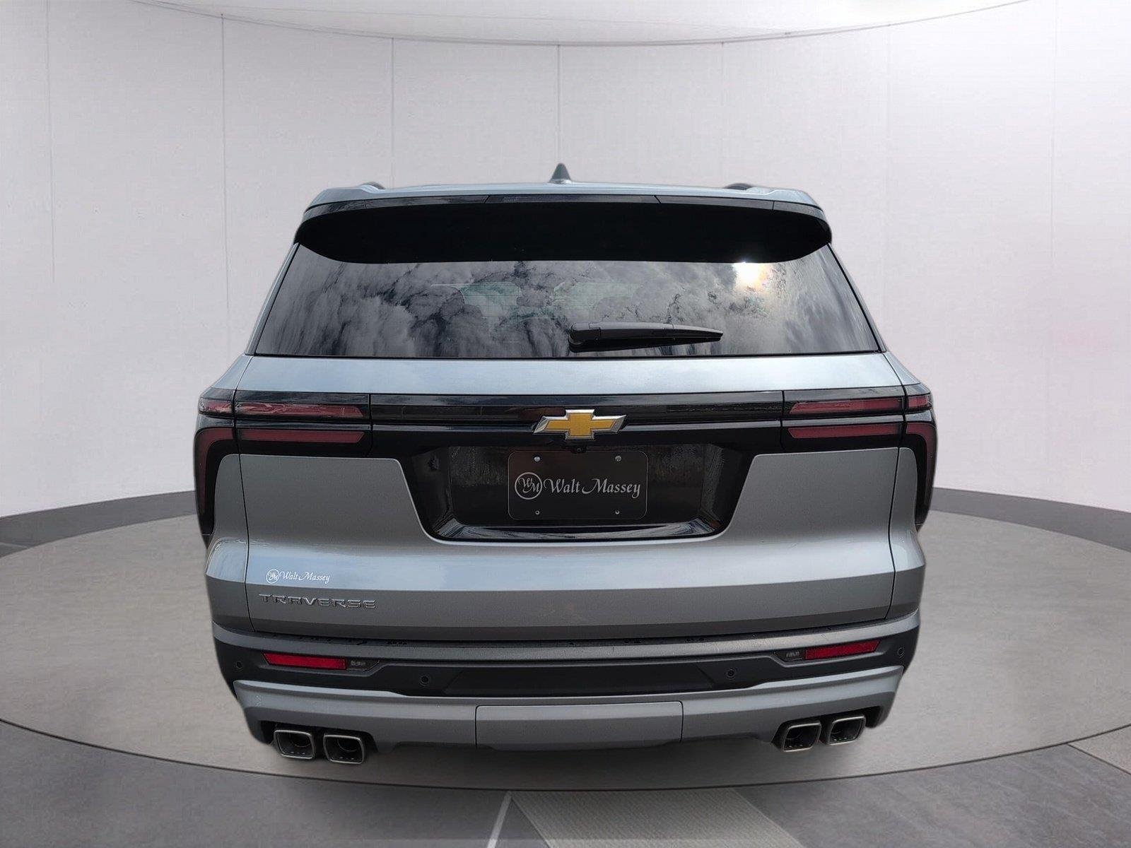 Used 2026 Sterling Gray Metallic Chevrolet LT image 6