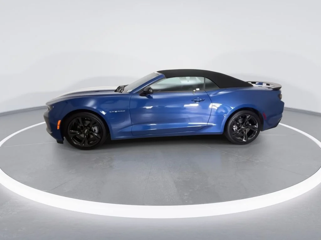 Used 2023 Blue Chevrolet 3LT image 6