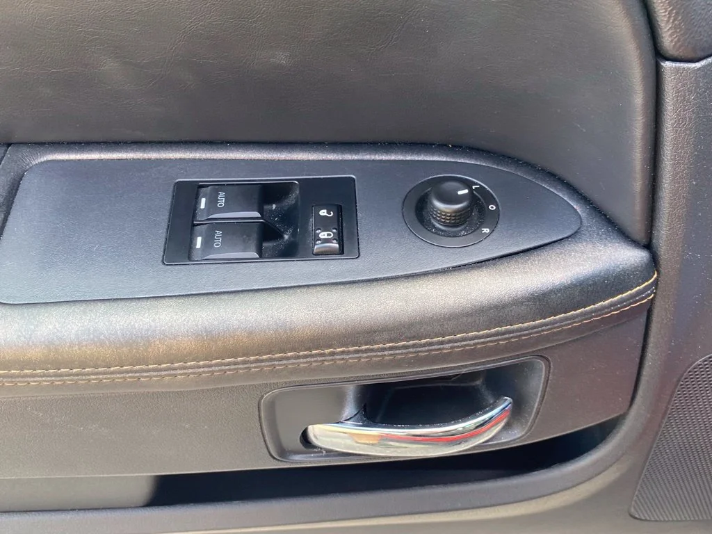 Used 2014 Red Dodge R/T image 17