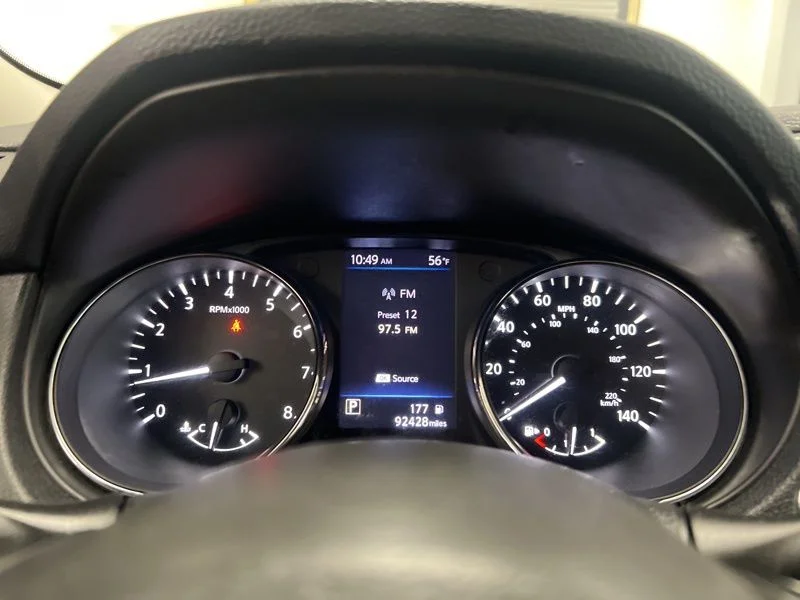 Used 2018 Silver Nissan SV image 25