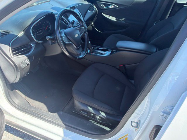 Used 2019 SUMMIT WHITE Chevrolet RS image 48
