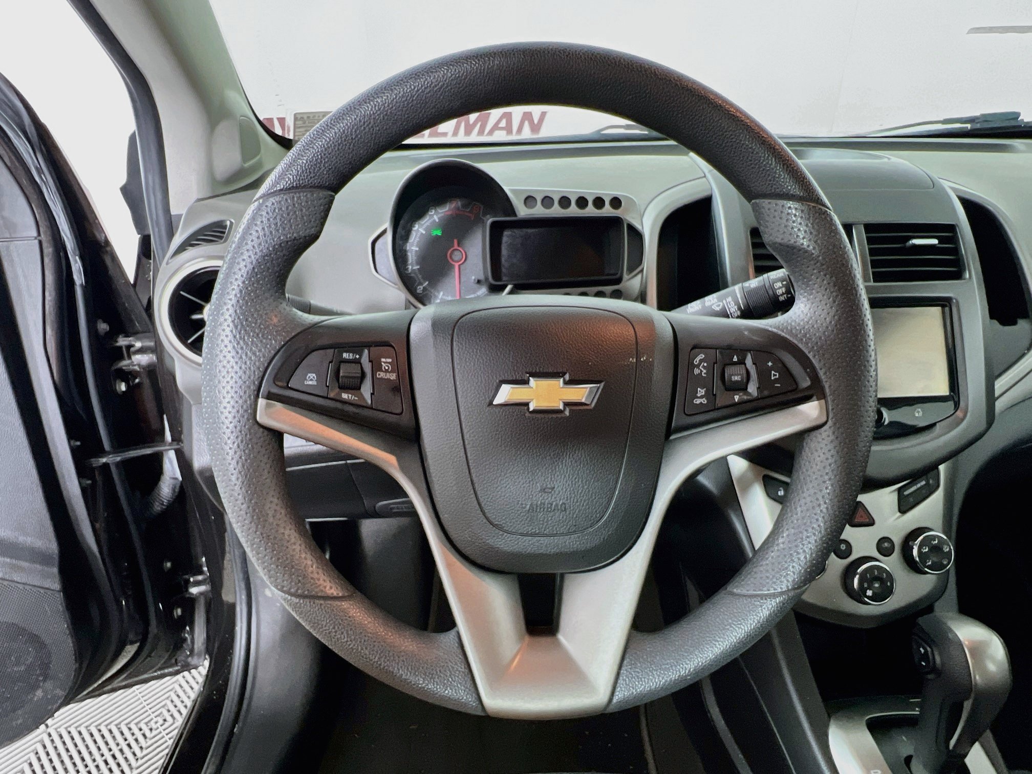 Used 2015 Mocha Bronze Metallic Chevrolet LT image 12