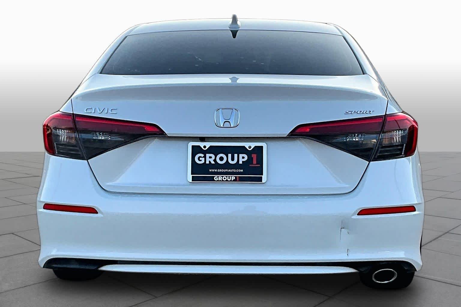 Used 2022 Platinum White Pearl Honda Sport image 4