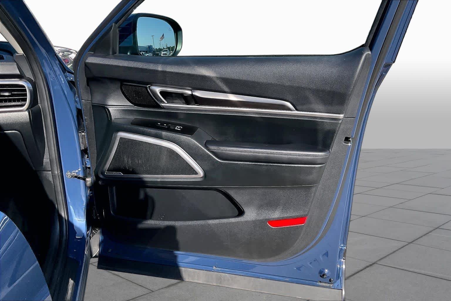 Used 2025 Midnight Lake Blue Kia S image 22