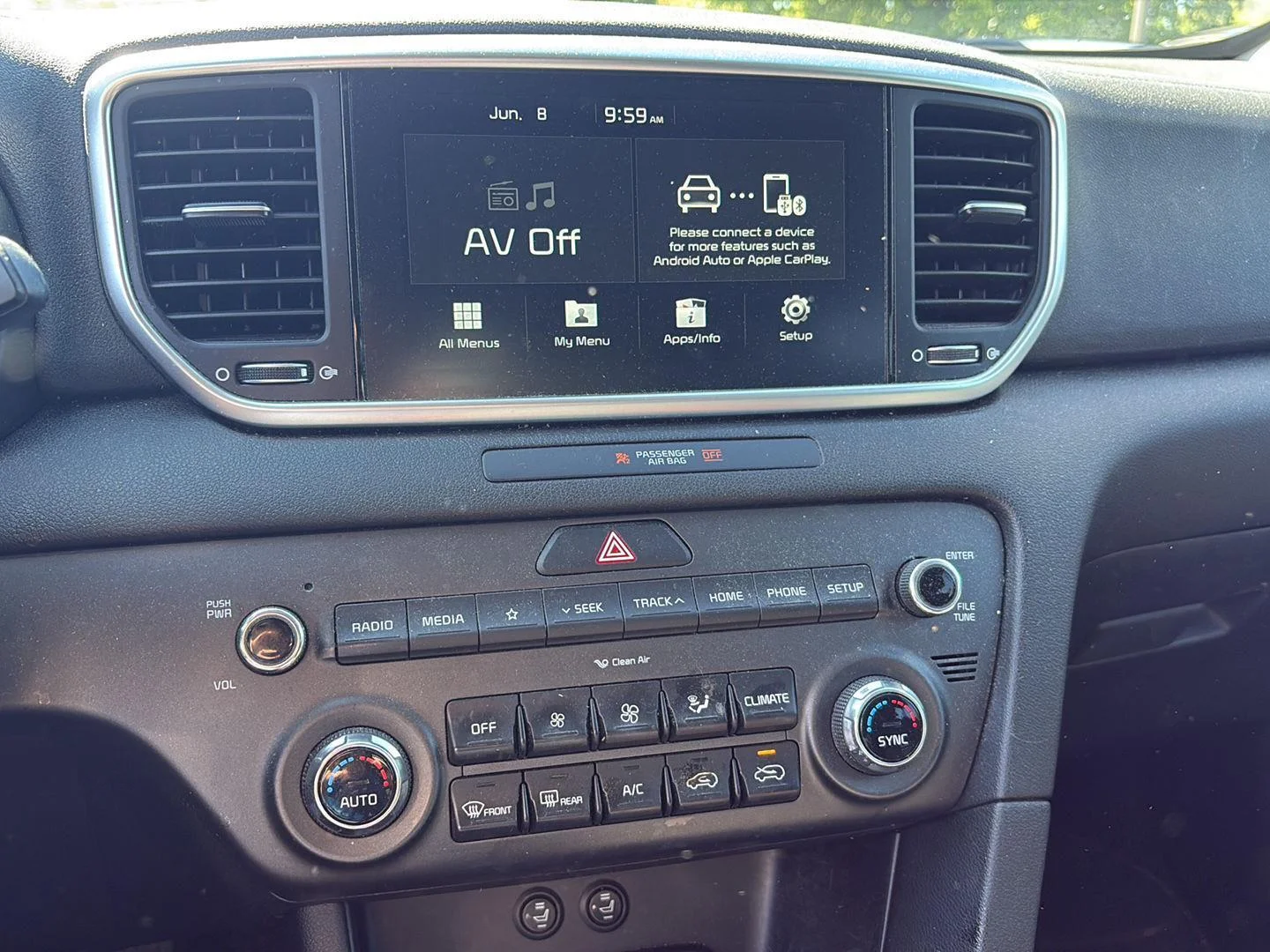 Used 2020 Clear White Kia LX image 7