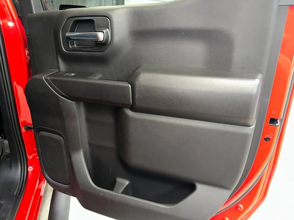 2023 Chevrolet Silverado 1500 Custom - Photo 26