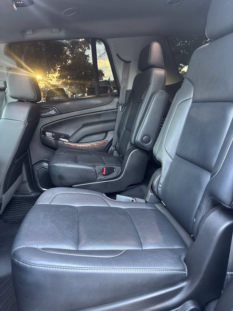 Used 2019 Gray Chevrolet Premier image 21