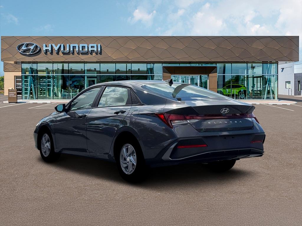 New 2026 Ecotronic Gray Hyundai SE image 5