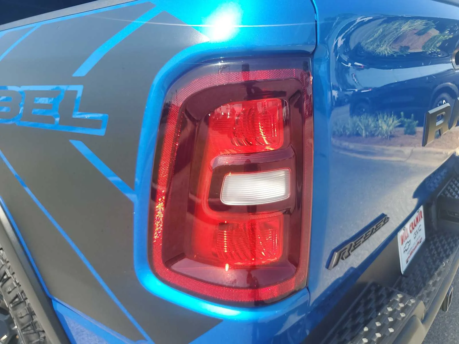 Used 2025 Hydro Blue Pearlcoat Blu Ram Rebel image 15