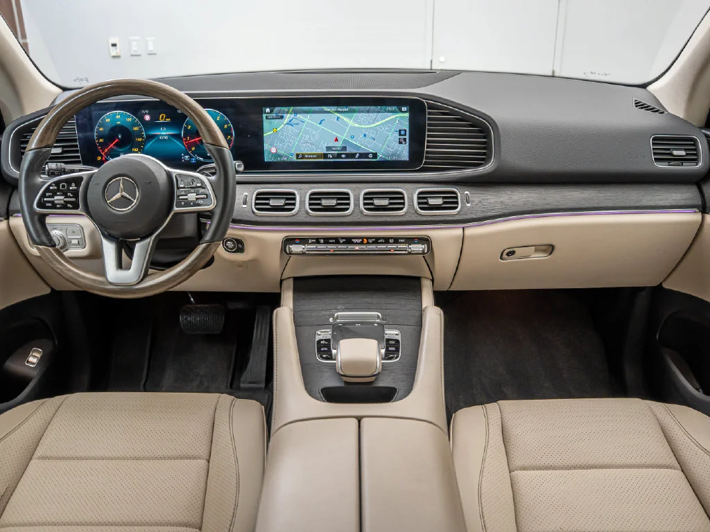 Used 2020 Polar White Mercedes-Benz GLE 350 image 33