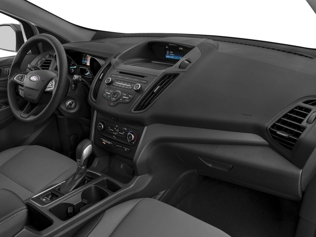 Used 2017 White Gold Ford SE image 10