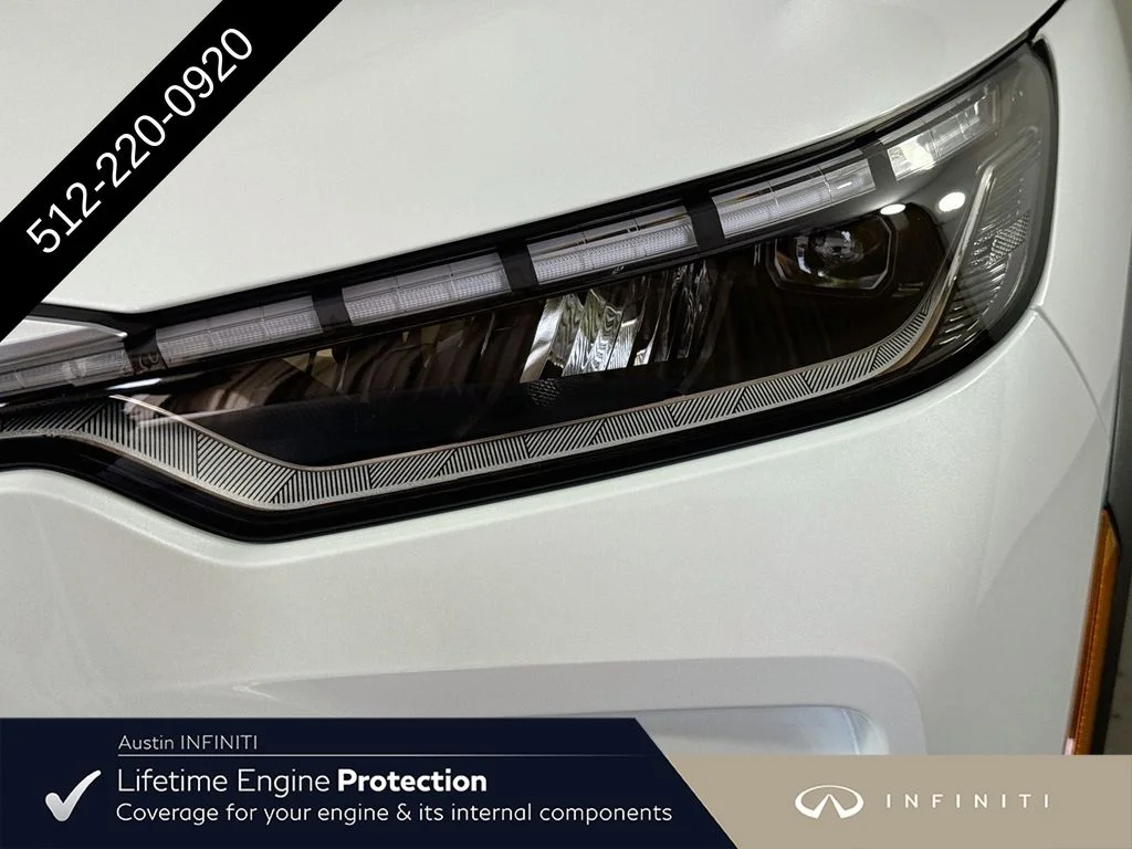 New 2027 White INFINITI LUXE image 42