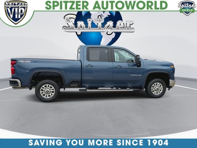 Used 2025 Blue Chevrolet LT image 10