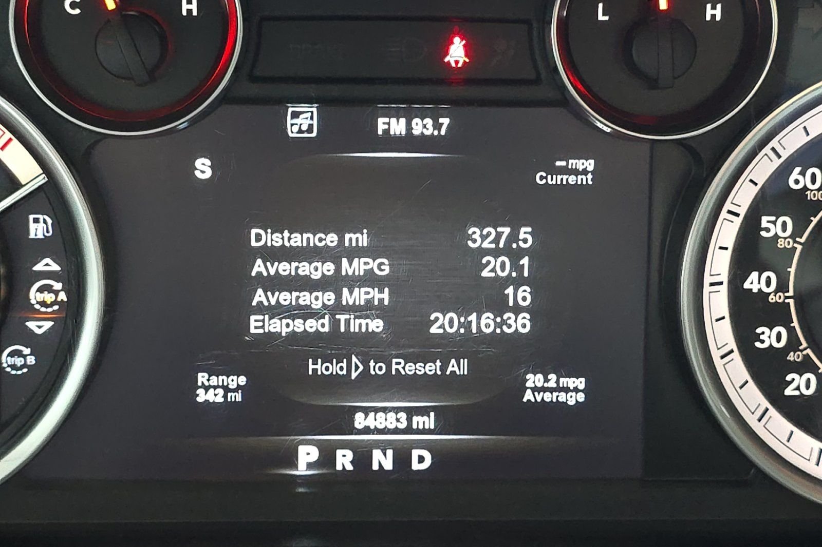 Used 2018 Silver Ram Big Horn image 27