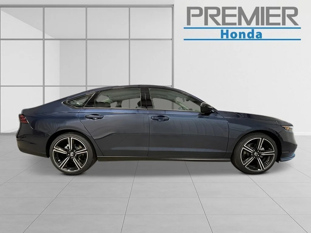 New 2026 Canyon River Blue Metallic Honda SE image 7