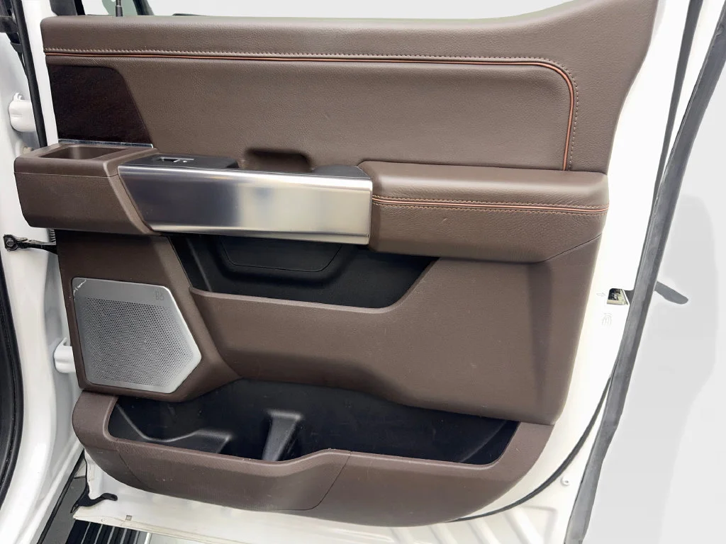 Used 2023  Ford King Ranch image 45