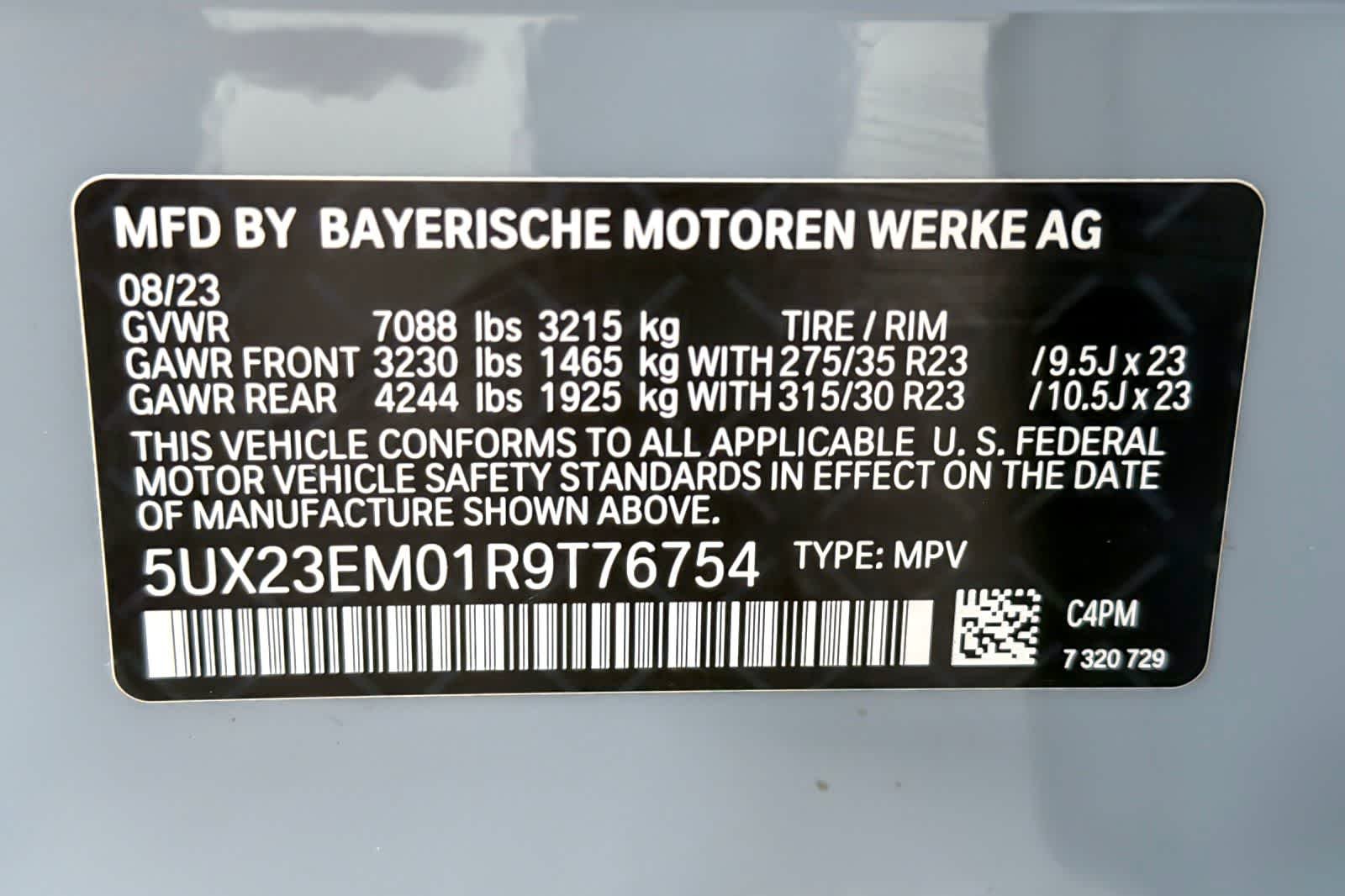Certified Used 2024 Brooklyn Grey Metallic BMW xDrive40i image 30