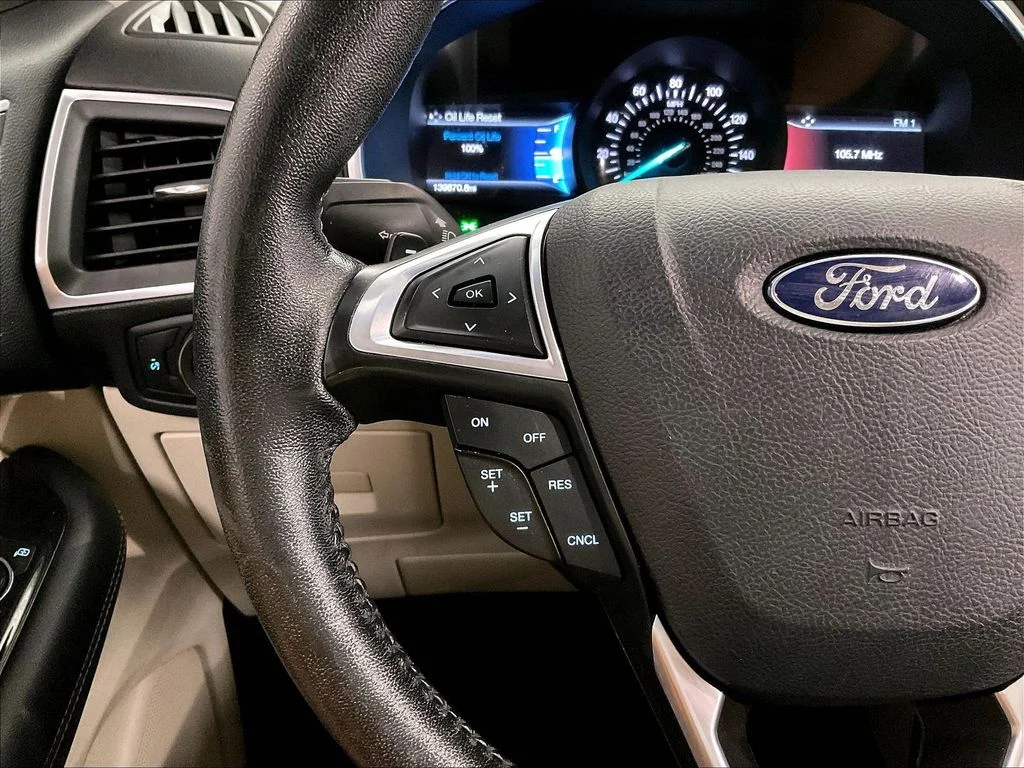 Used 2016 White Ford Titanium image 22