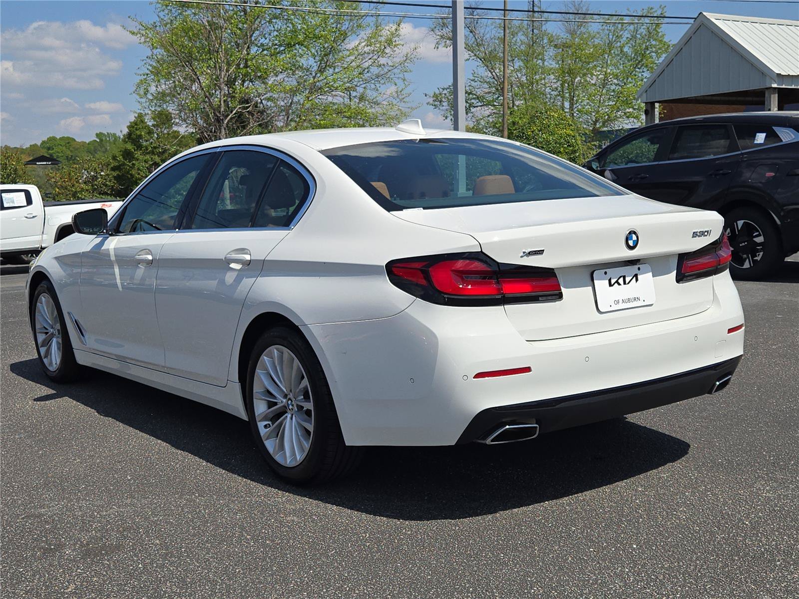 2023 BMW 5 Series 530i - Photo 9