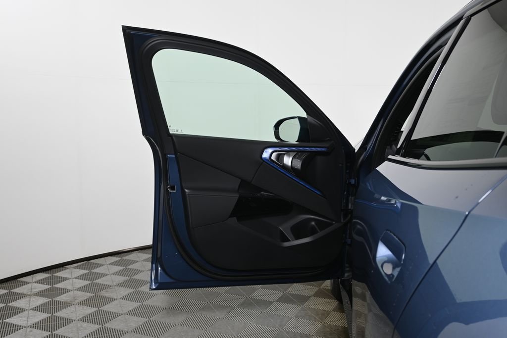 Used 2026 Blue Metallic BMW 30 xDrive image 28
