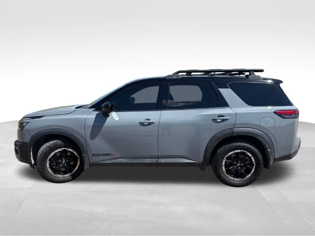 Used 2024 Gray Nissan Rock Creek image 4