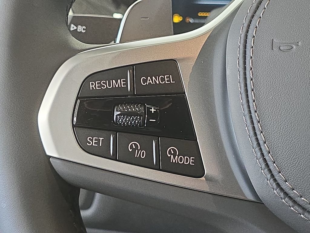 New 2026 Brooklyn Grey Metallic BMW xDrive40i image 10