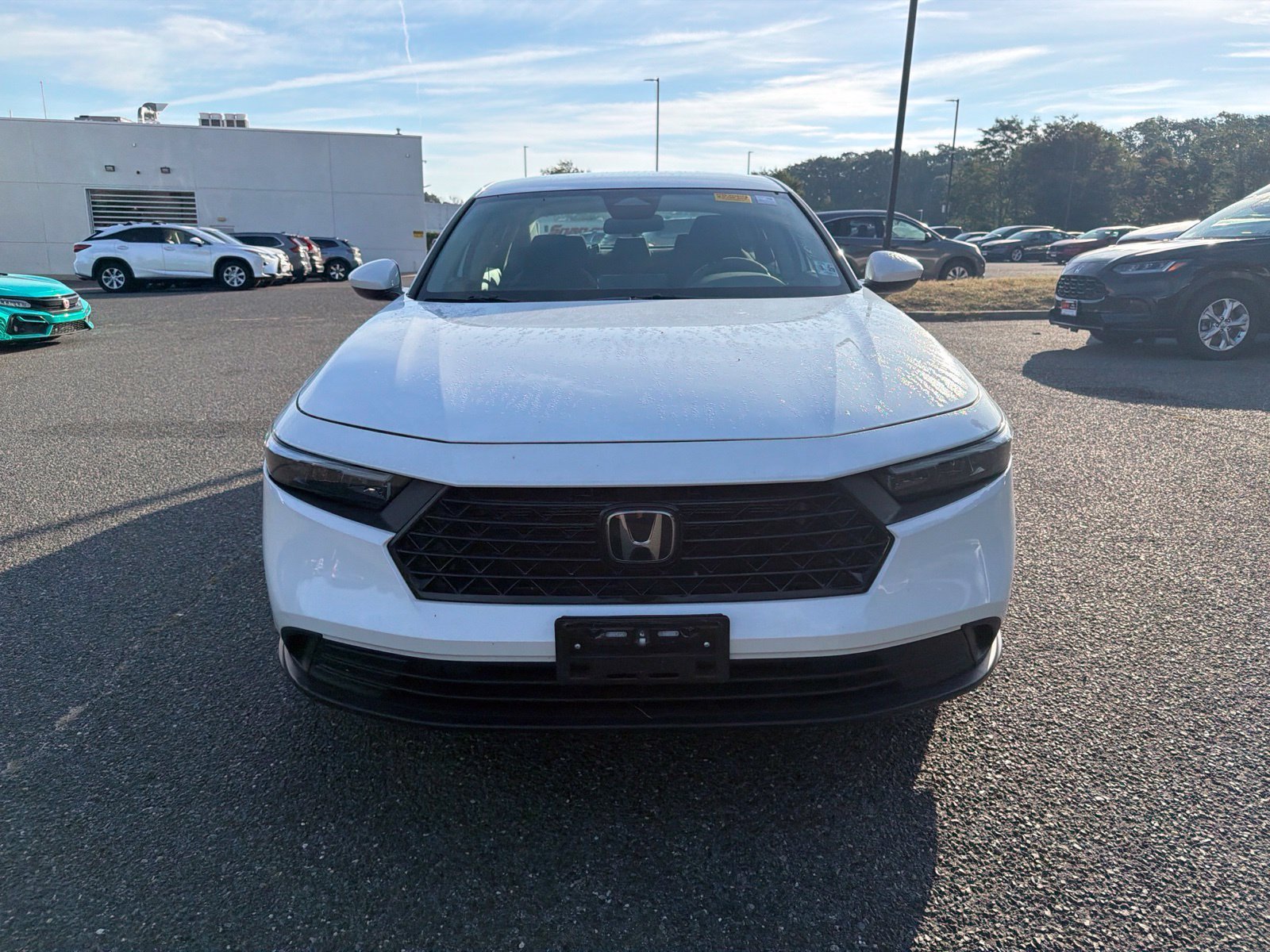 Used 2024 Platinum White Pearl Honda LX image 34