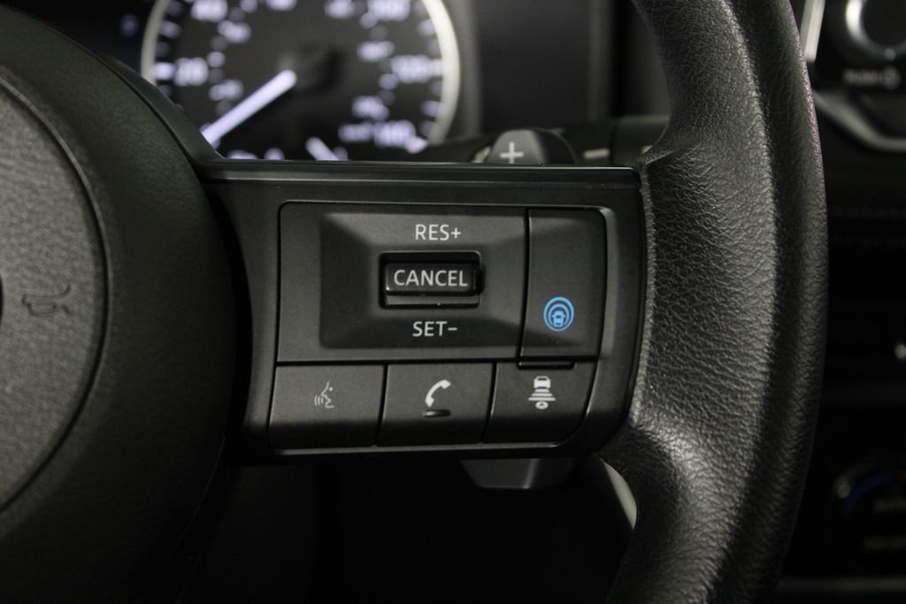 2024 Nissan Rogue SV - Photo 27