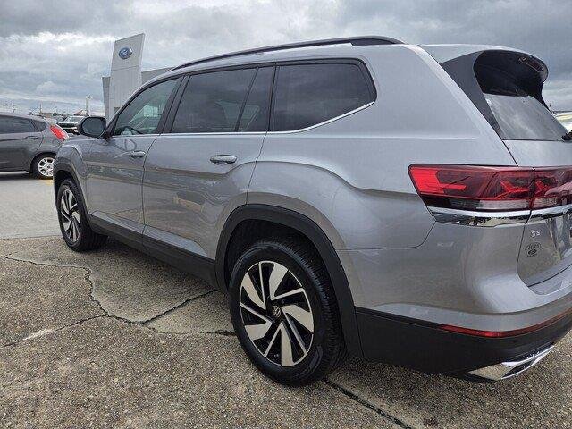 Used 2026 Silver Mist Metallic Volkswagen 2.0T SE w/Technology image 3