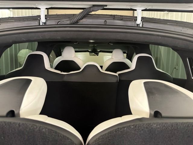 2022 Tesla Model X Long Range - Photo 30