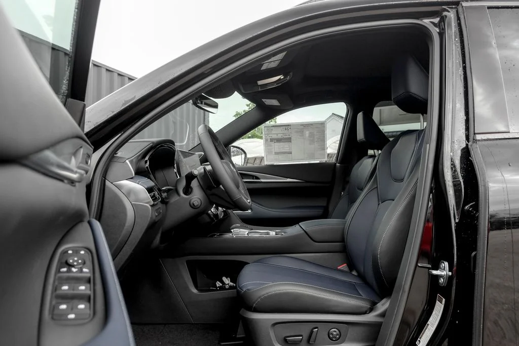 New 2027 MINERAL BLACK INFINITI Sport AWD image 11