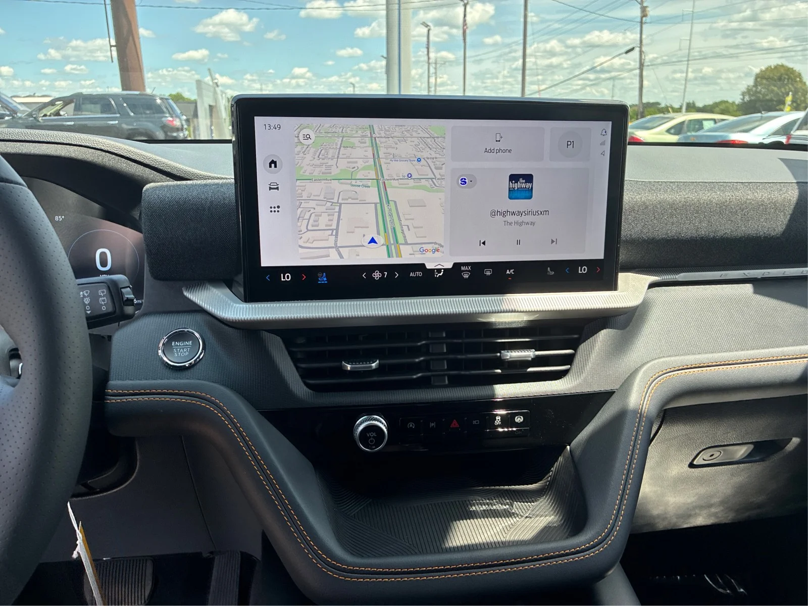 New 2026 Carbonized Gray Metallic Ford Tremor® image 13