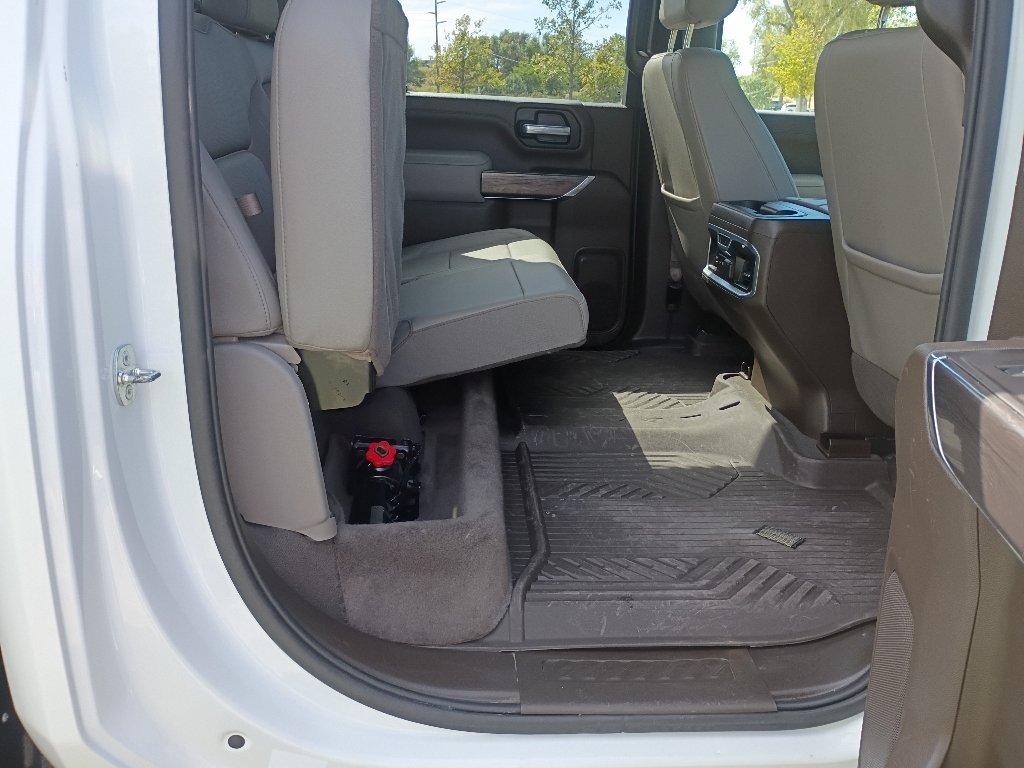 Used 2021 Summit White Chevrolet LTZ image 17