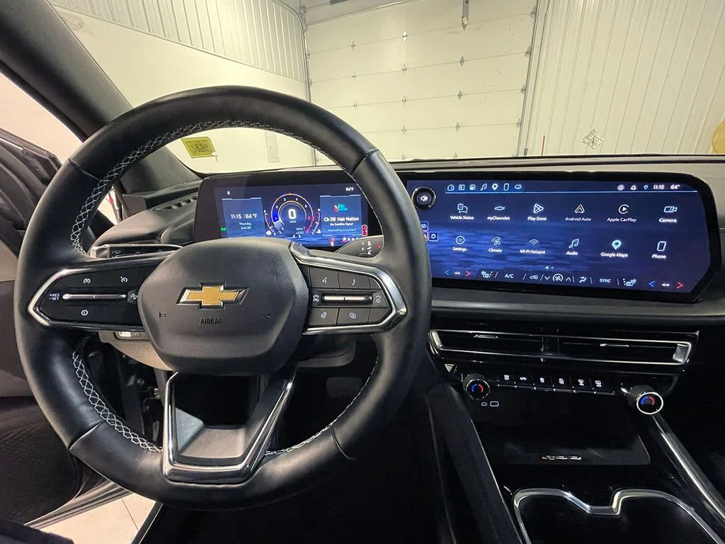 Used 2025 Gray Chevrolet LT image 42