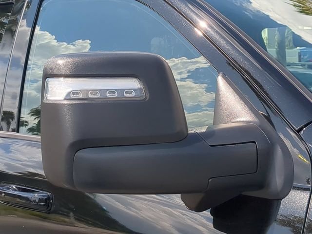 New 2026 Diamond Black Crystal Pearlcoat RAM Limited image 12