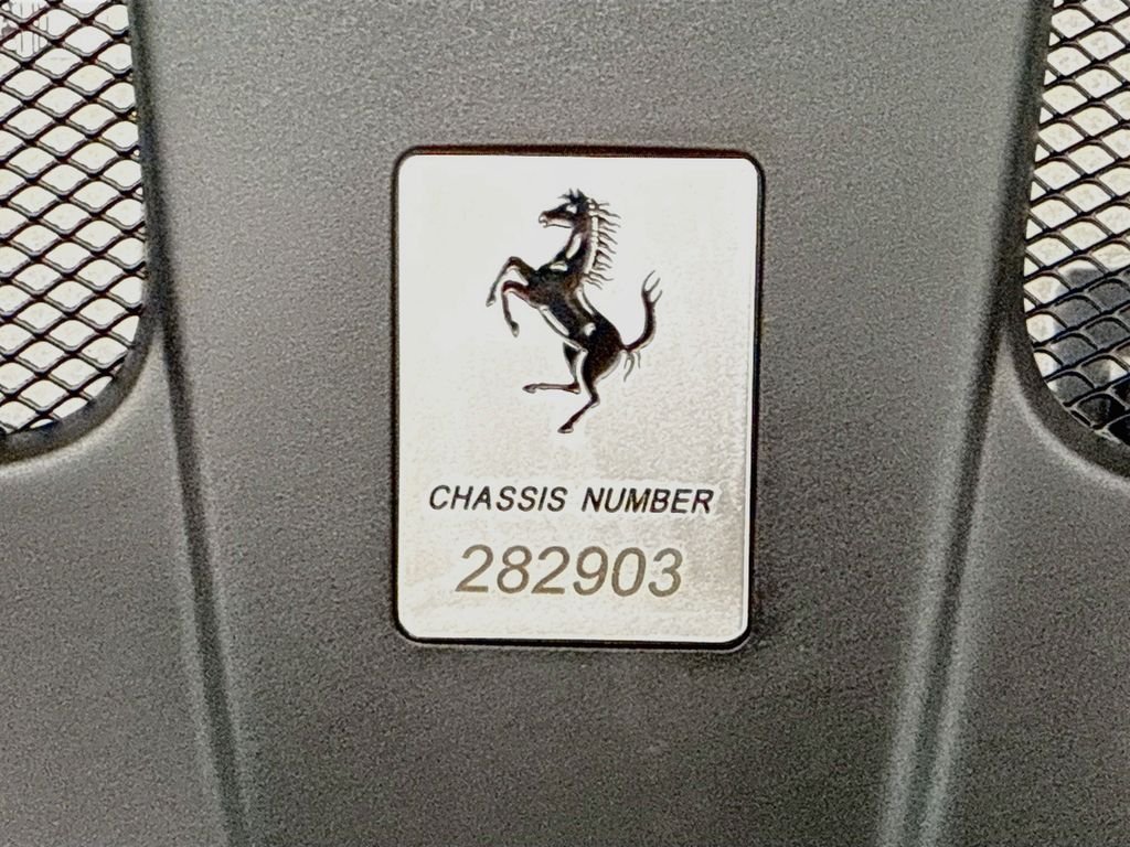 Used 2022  Ferrari Base image 33