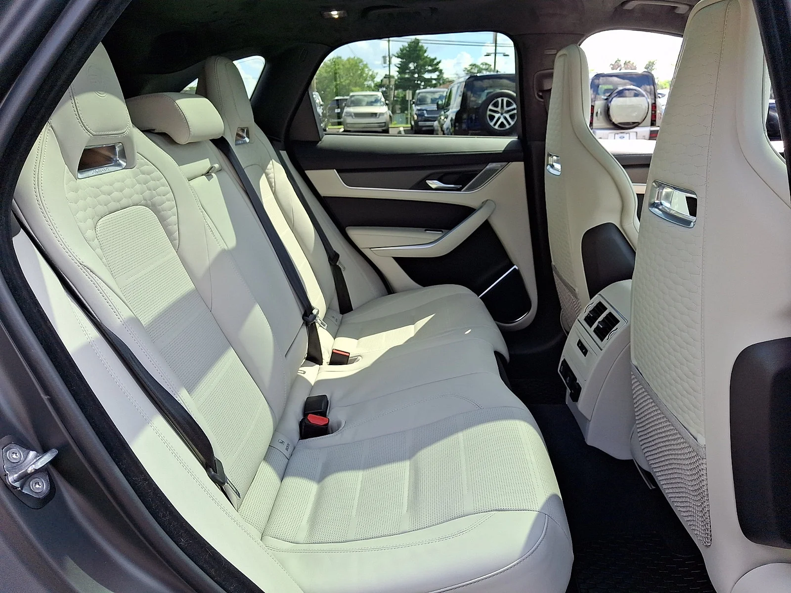 Used 2026 Chalk Blue Gloss   1Mr Jaguar SVR Final Edition image 21