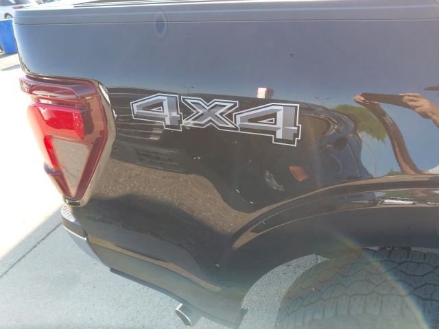 Used 2025 Black Ford XLT image 31