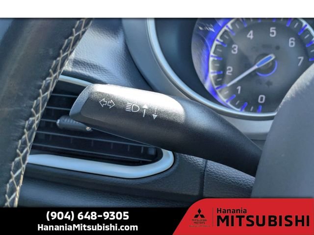 Used 2020 Red Chrysler Touring L image 28