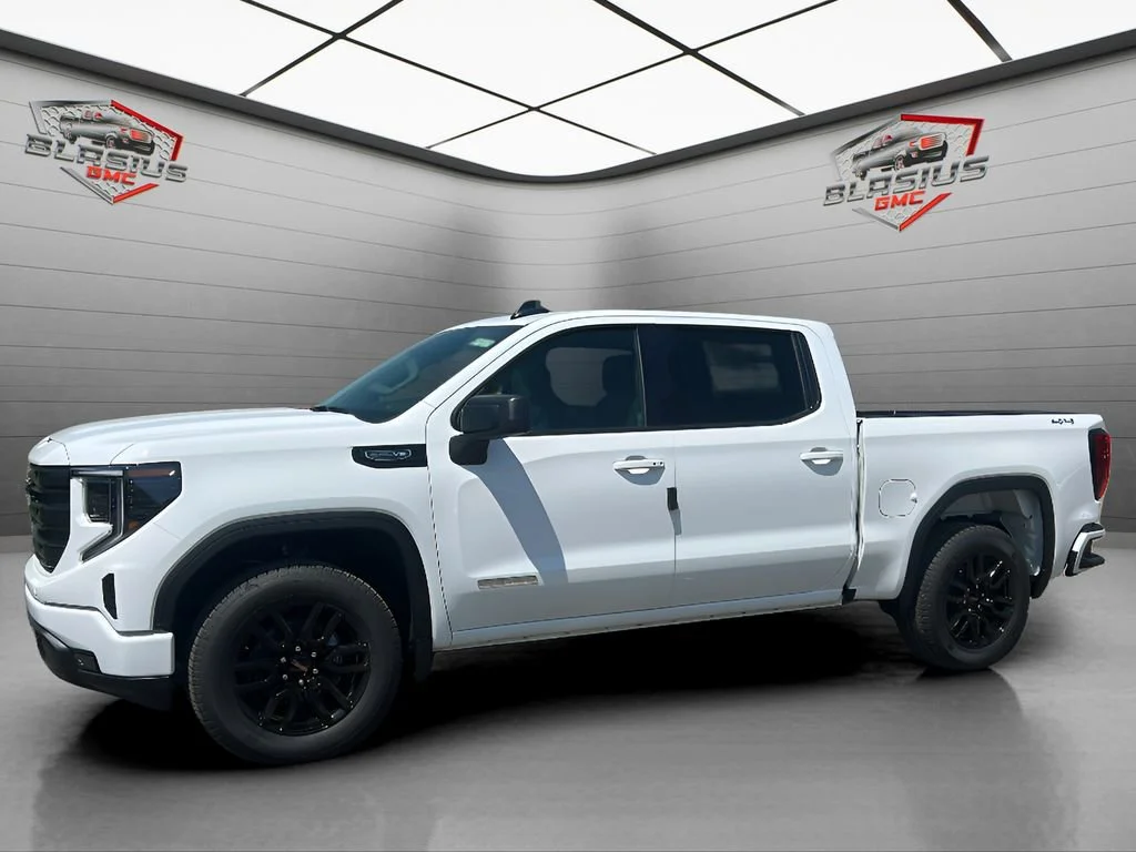 2026 GMC Sierra 4WD Crew Cab Short Box Elevation's photo