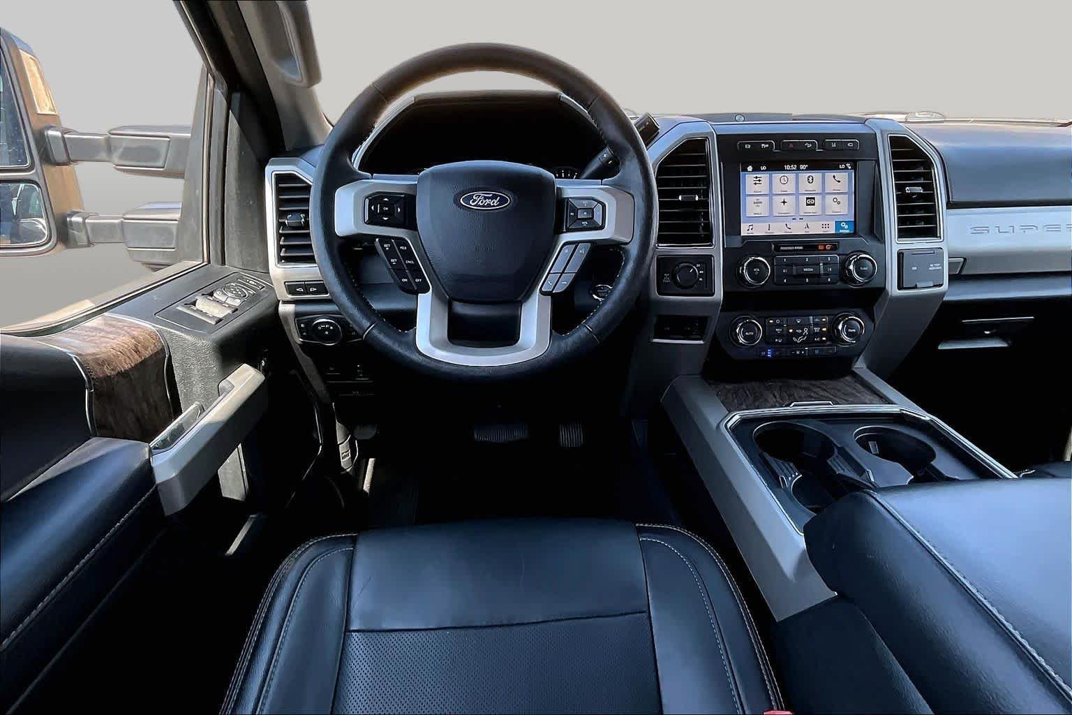 Used 2019 Magnetic Ford LARIAT image 6