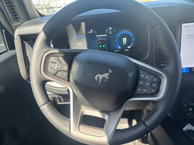 New 2026 Avalanche Gray Ford Badlands® image 14