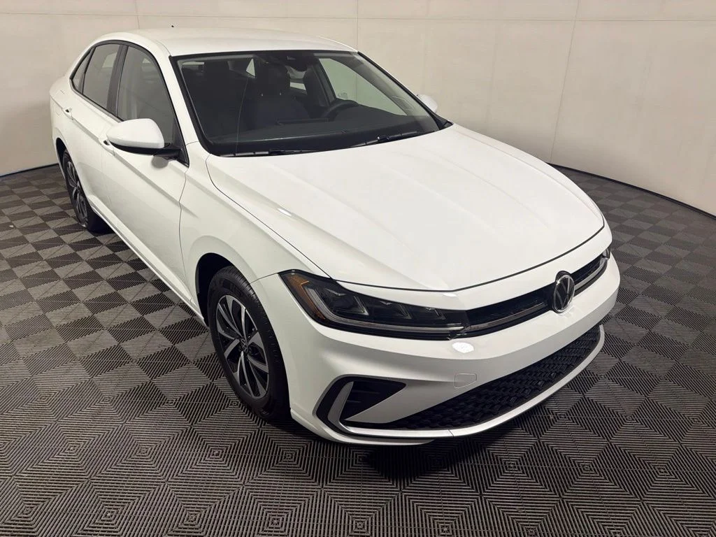 New 2027 White Volkswagen 1.5T S image 1