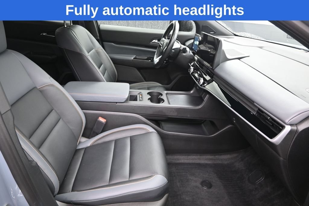 Used 2024 Gray Honda Touring image 11