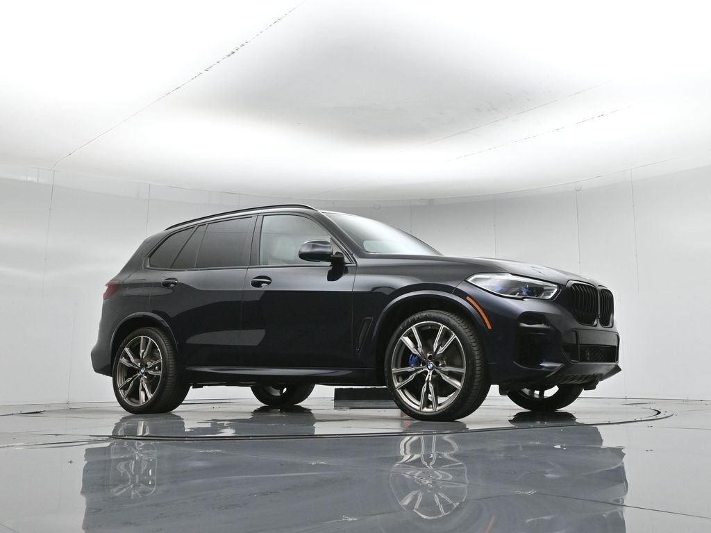 Used 2022 Black BMW M50i image 4