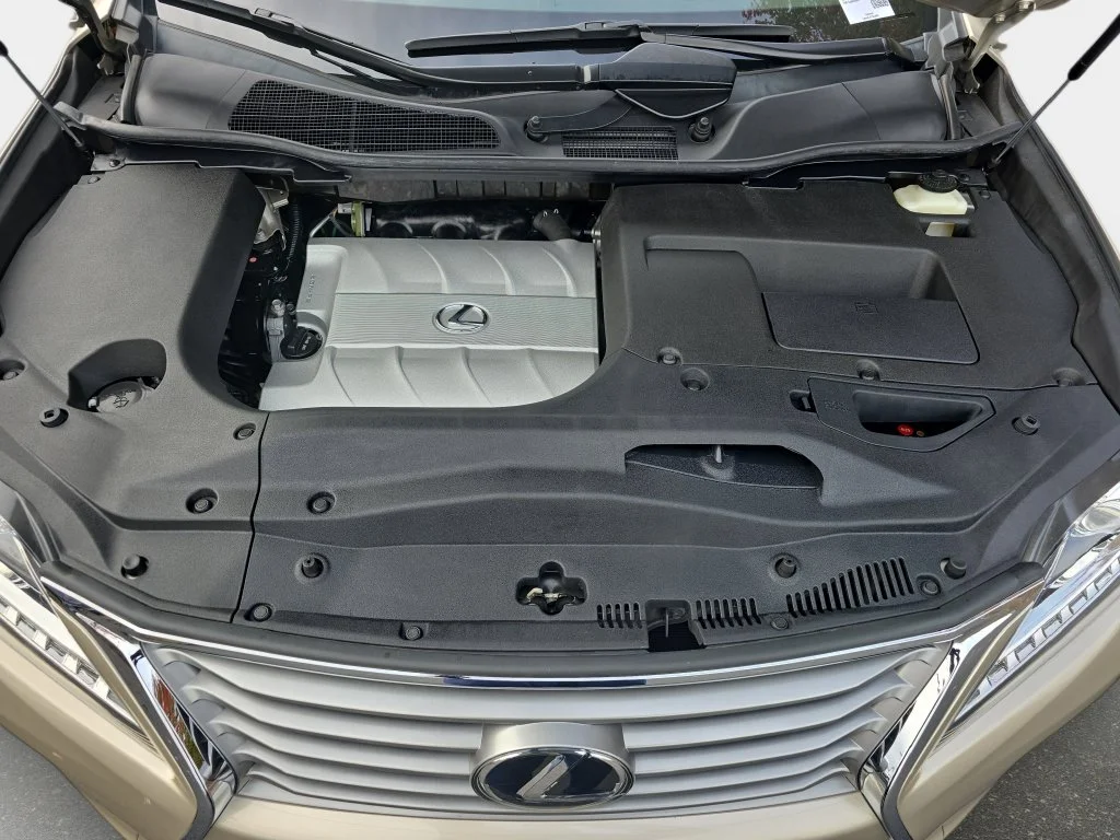 Used 2015 Beige Lexus 350 image 34