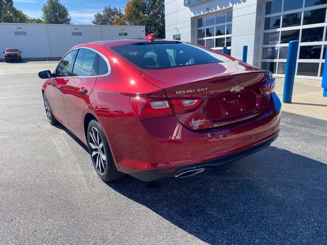 Used 2016 Red Chevrolet LT image 4
