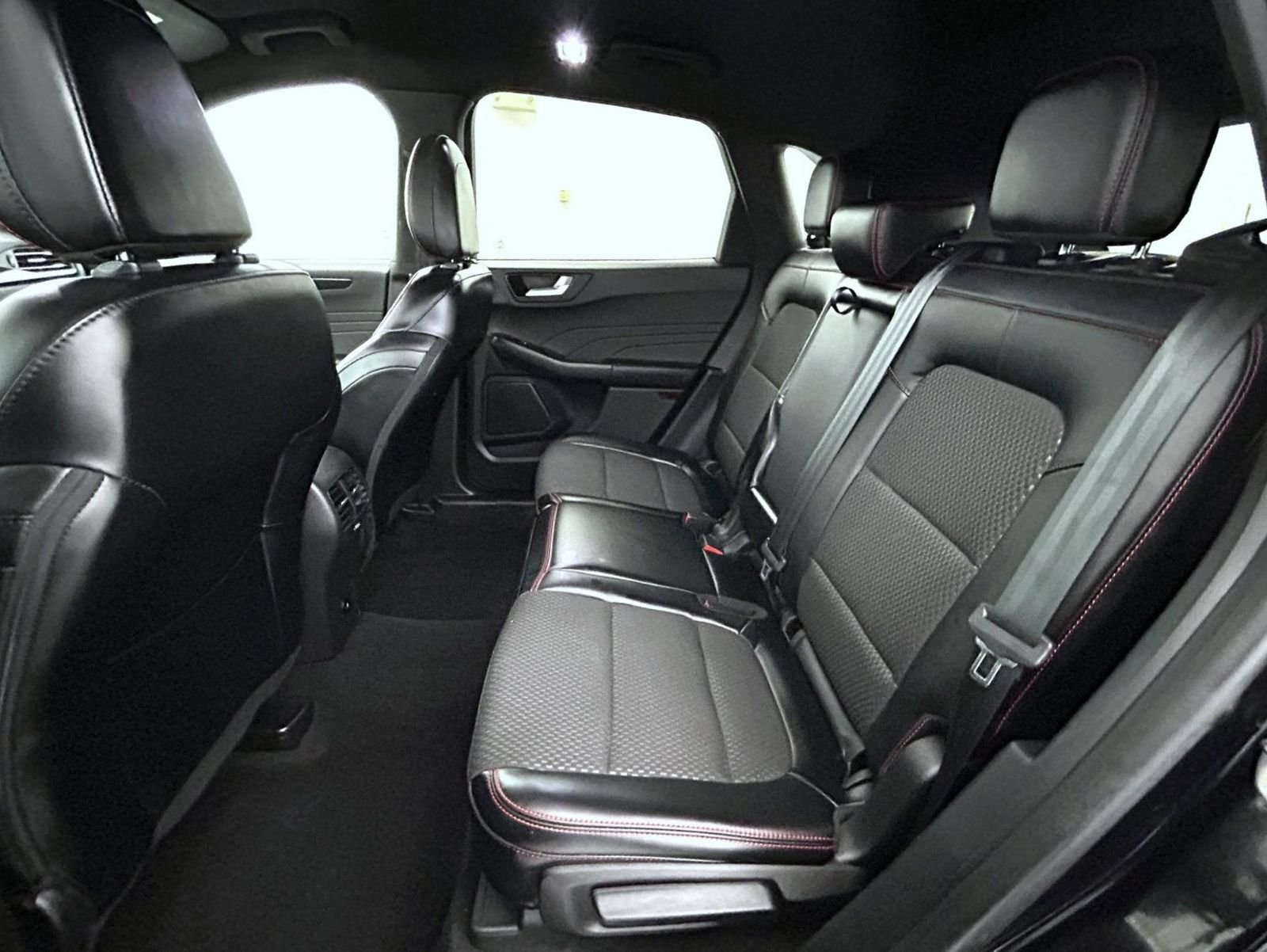 Used 2023 Black Ford ST-Line Select image 19