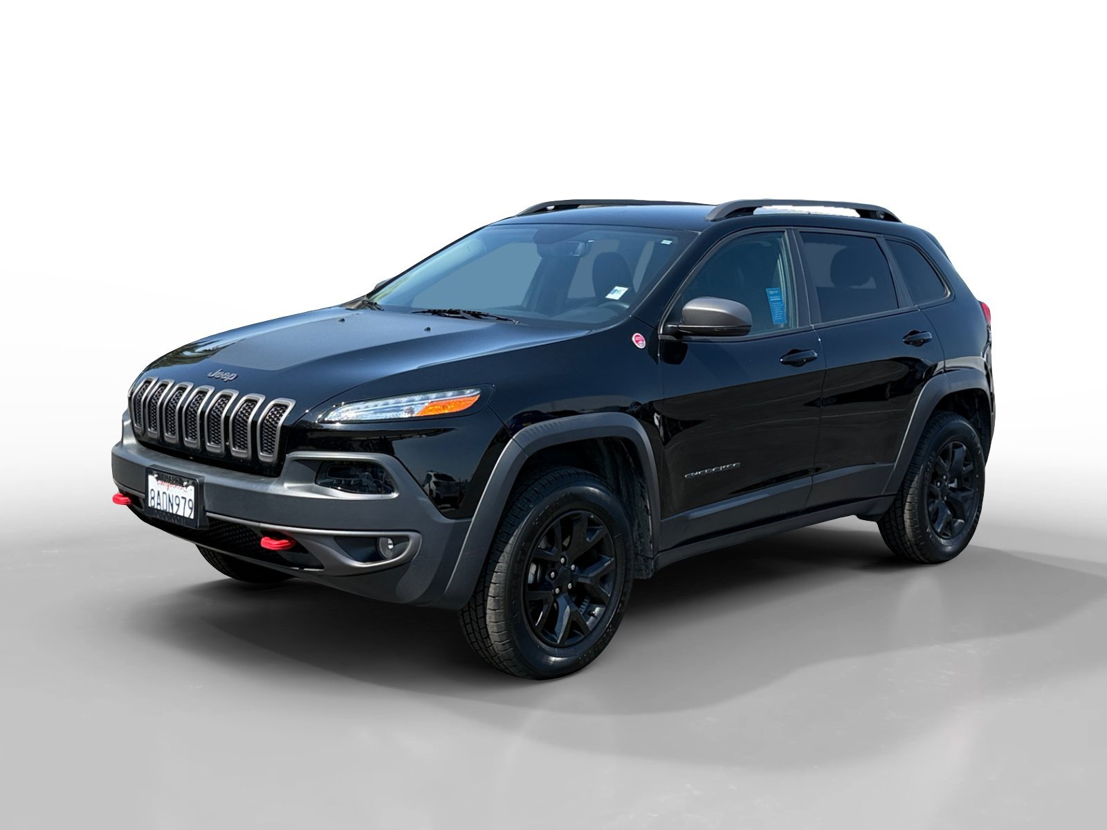 Used 2018 Diamond Black Jeep Trailhawk image 1
