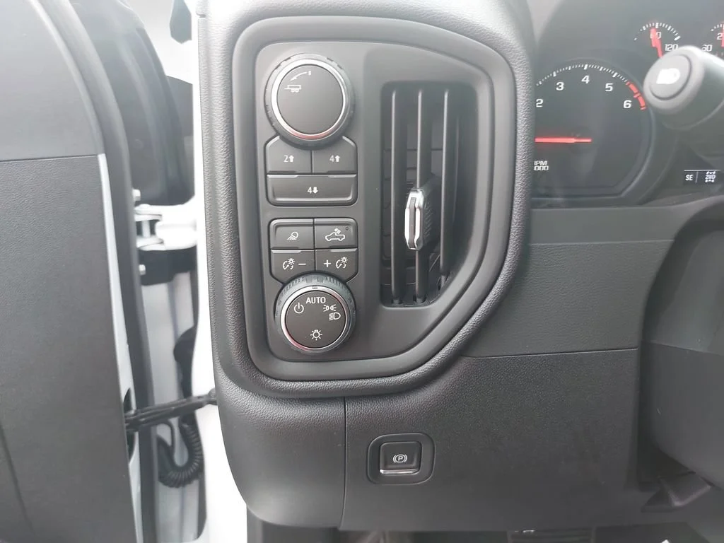 2026 Chevrolet Silverado 2500 HD Custom - Photo 27